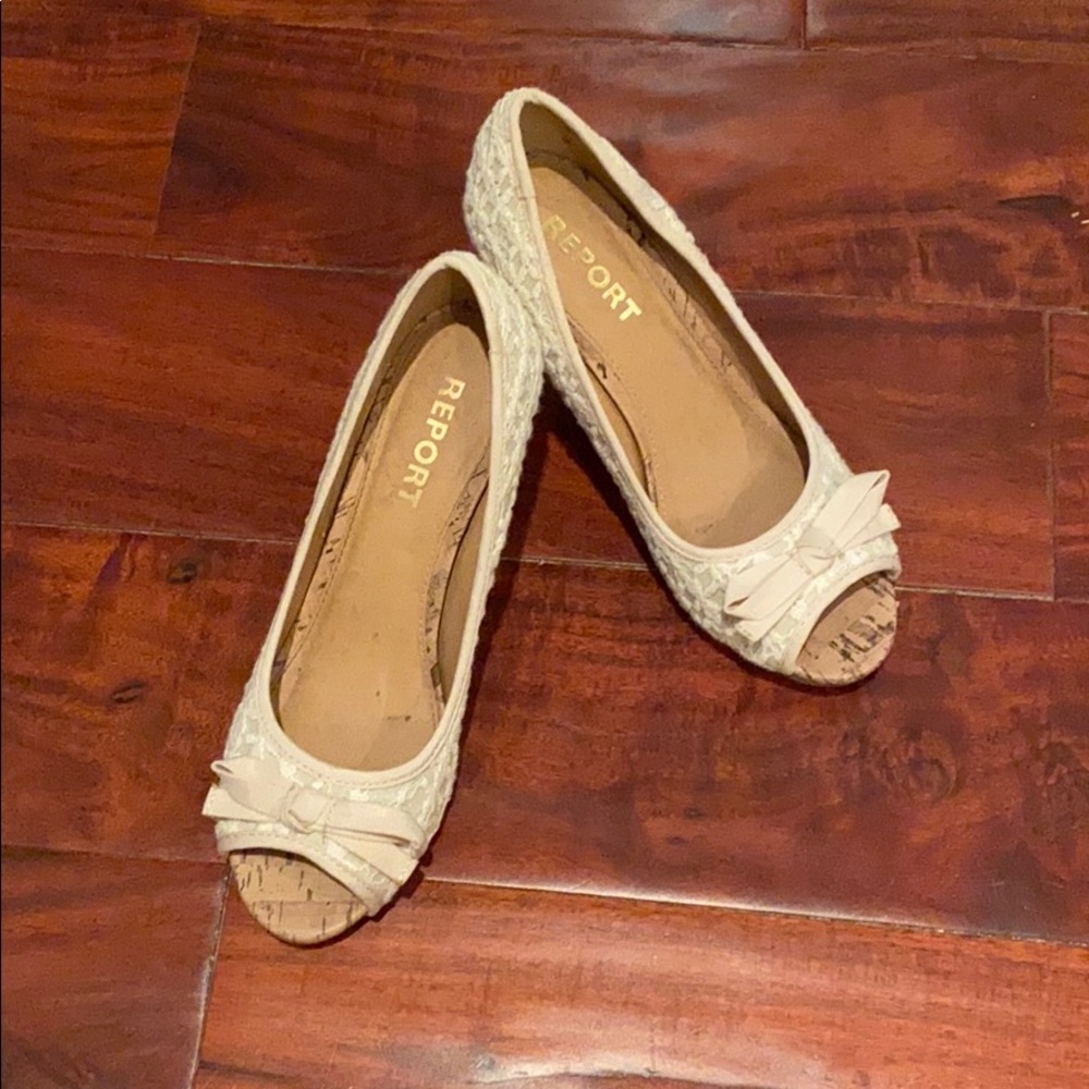 Cream wedge Peep toe